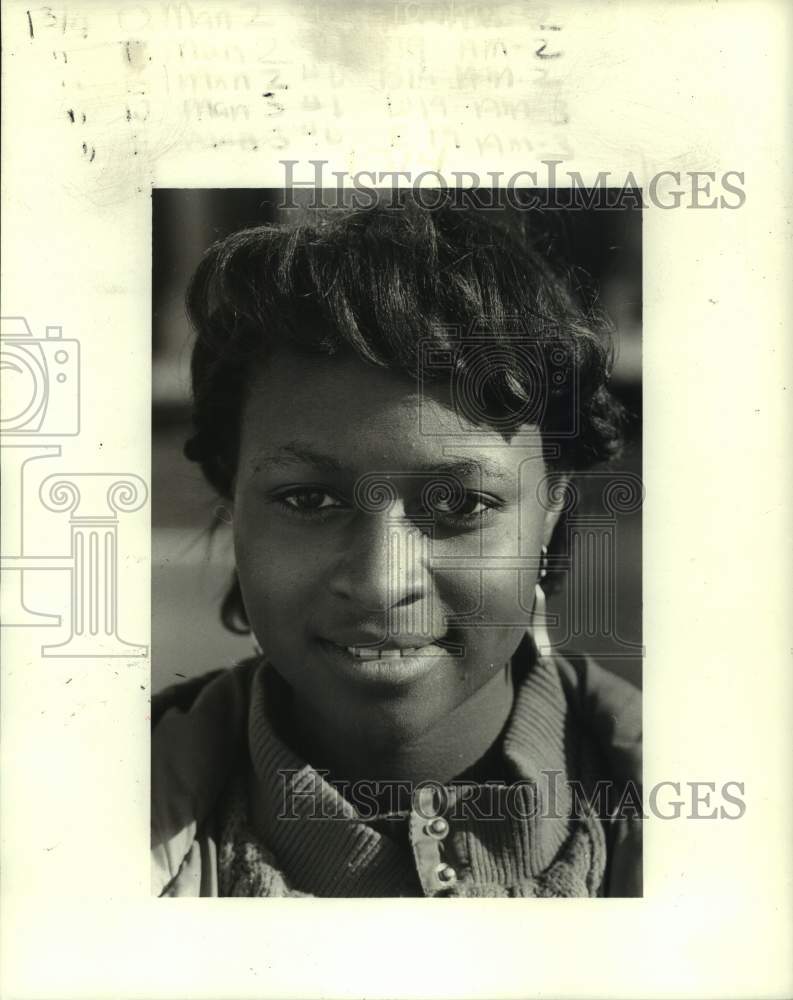 1984 Press Photo Lynette Johns, New Orleans on wealthy people to help pay taxes