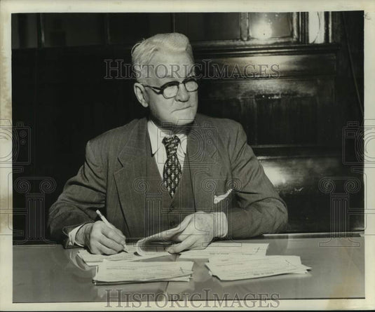 1959 Press Photo Herbert Lacroix "Young Denny" at his office - nob66173