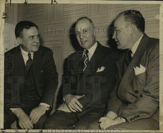 1950 Press Photo Devereux C. Joseph, president of New York Life Insurance