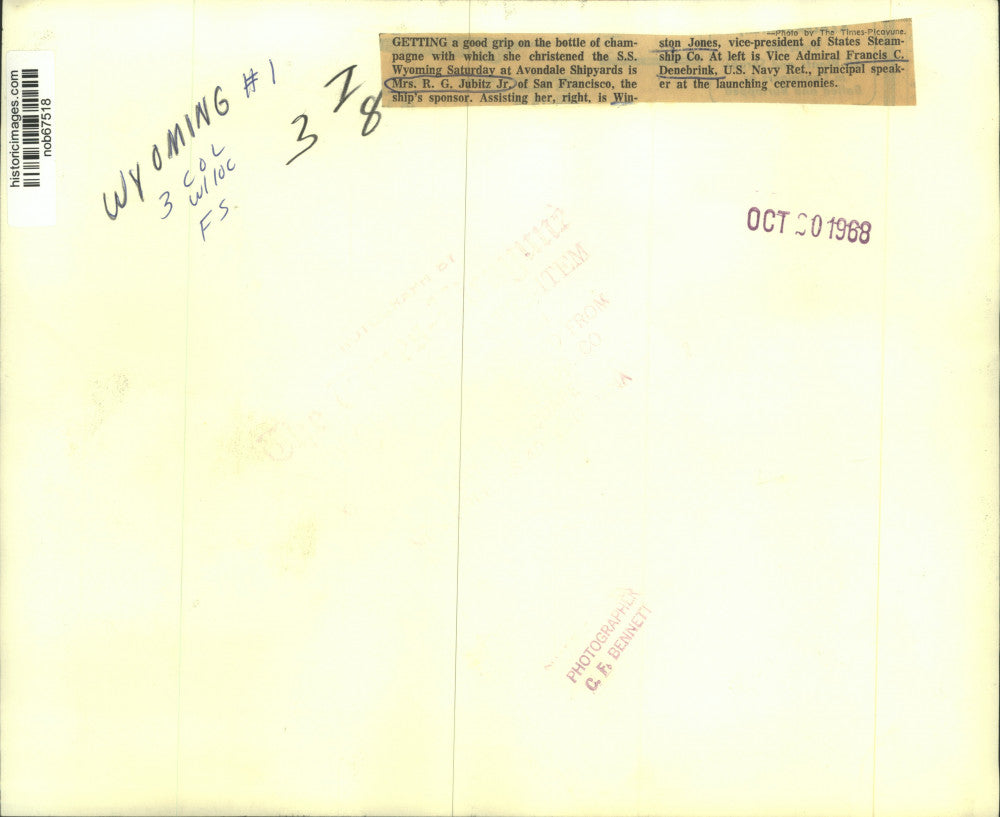 1968 Press Photo Mrs. R.G. Jubitz Jr. and others during S.S. Wyoming christening