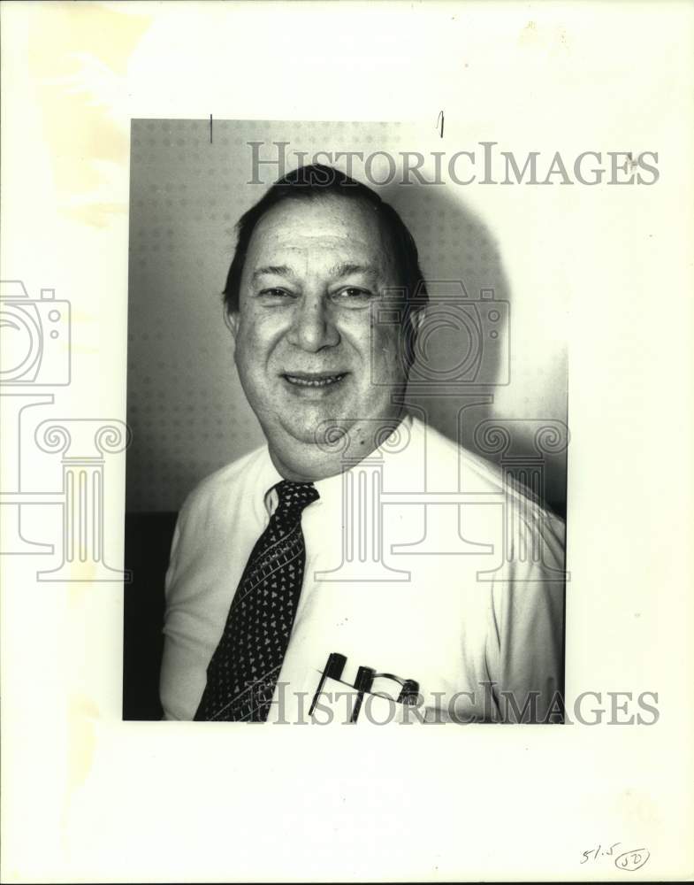 1997 Press Photo Randall Lewis, Comptroller - nob69332