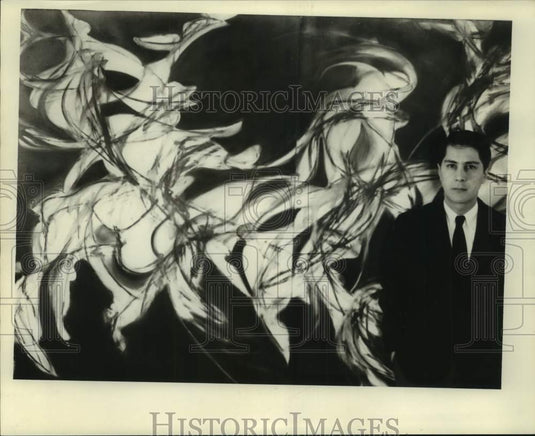 1964 Press Photo Peter Lohello with art - "Seamasks"- Historic Images