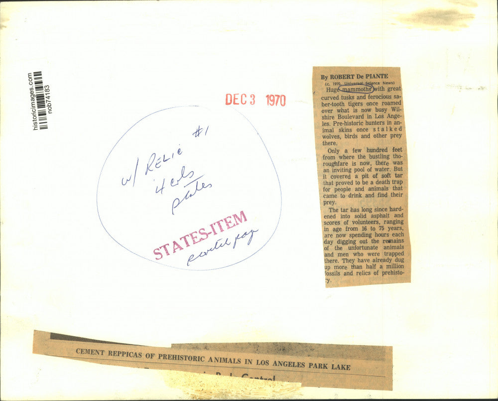 1970 Press Photo Cement replicas of prehistoric animals in Los Angeles Park Lake