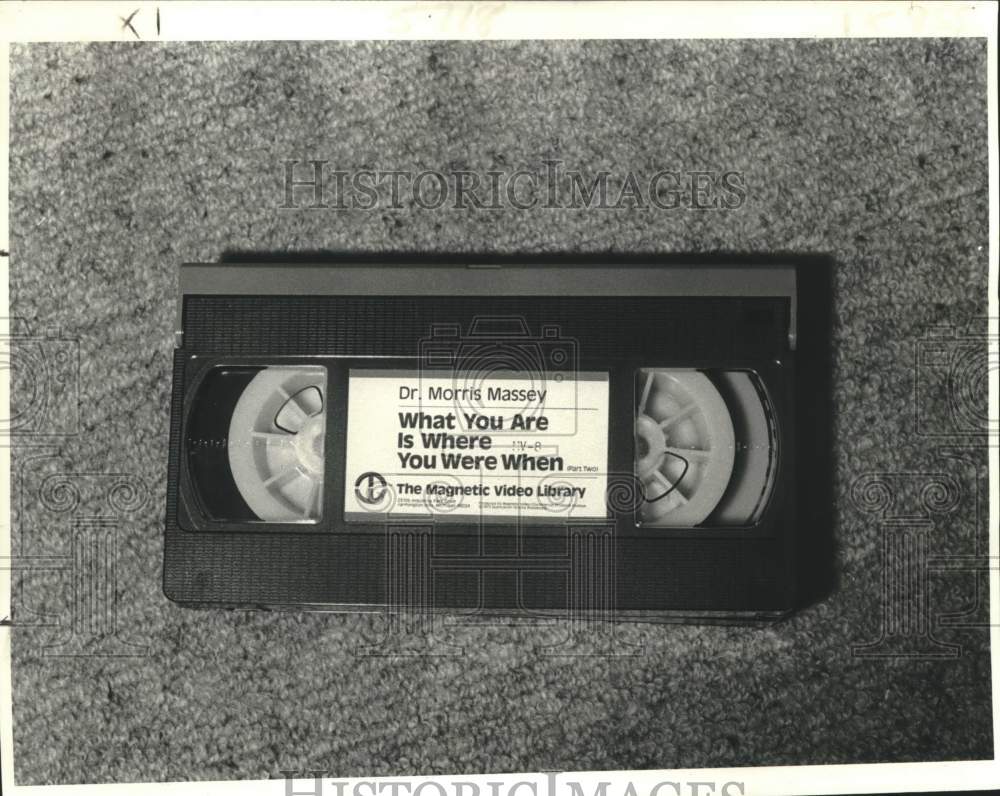 1982 Press Photo An example of the tapes that Dr. Morris Massey sells- Historic Images