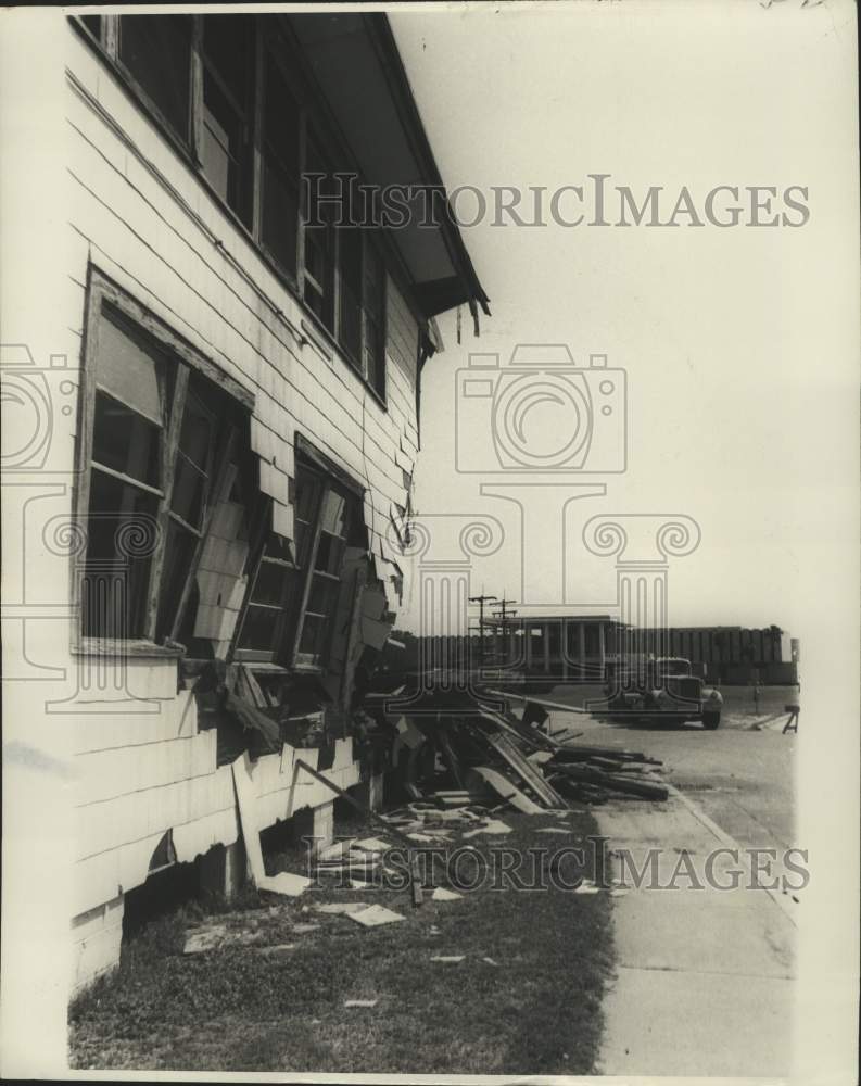 1972 Press Photo Old Navy buildings at Louisiana State University in New Orleans- Historic Images