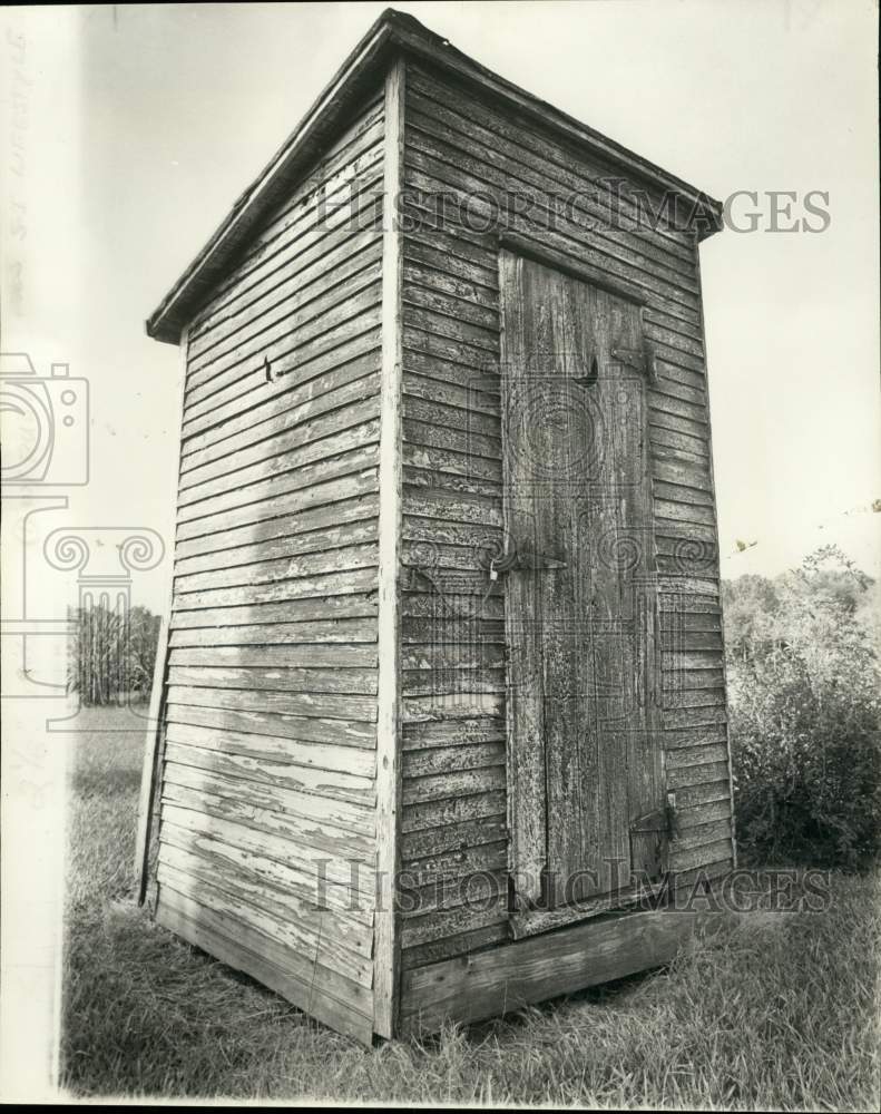 1976 Press Photo An old storage room at Louisiana State University - nob76624