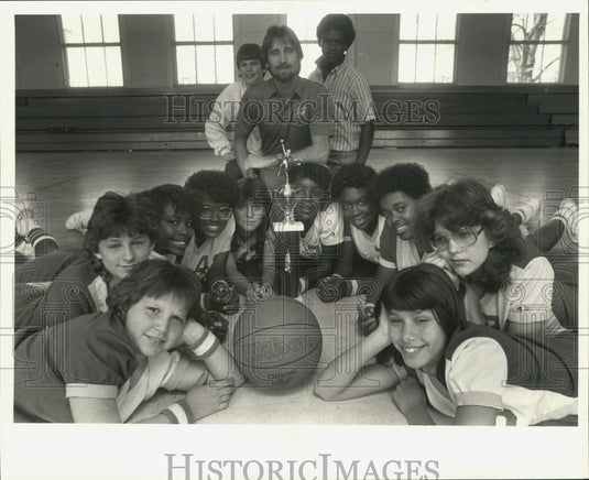 1986 Press Photo The Marrero Middle School girl's basketball team members- Historic Images