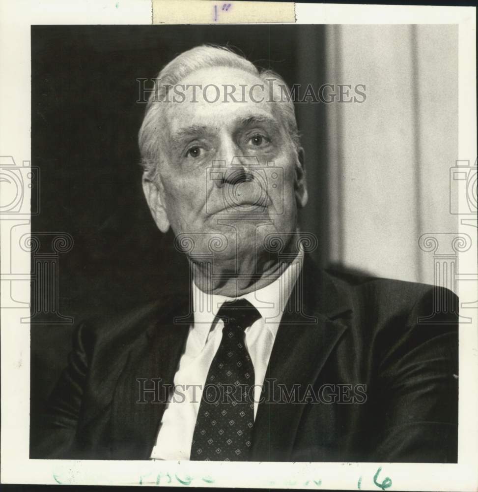 1986 Press Photo William J. McCrossen, Superintendent of New Orleans Fire Dept.- Historic Images