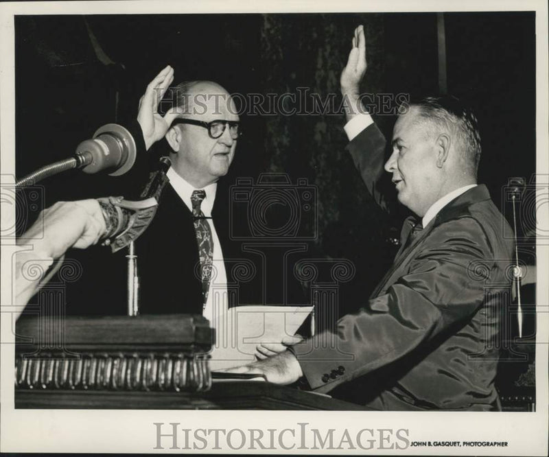 Load image into Gallery viewer, 1956 Press Photo Chief Justice J.B. Fournett &amp; Secretary McGeorge - nob79978
