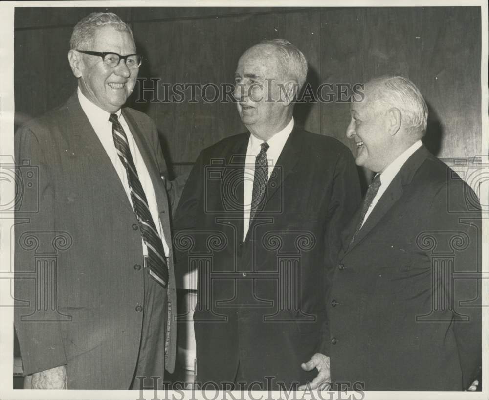 1970 Press Photo Justice E. Howard McCaleb, Frank McLoughlin &amp; Robert G. Polack