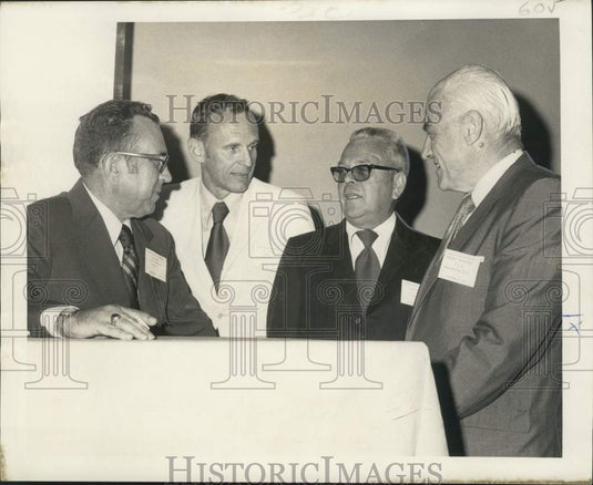 1973 Press Photo The 65th joint annual convention of Shelfish Institute
