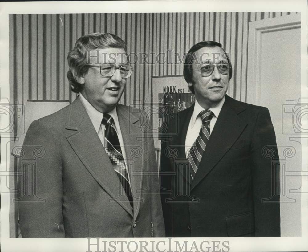 1975 Press Photo Gus Mayer president &amp; partners, Marvin McKee and Lee Goodman