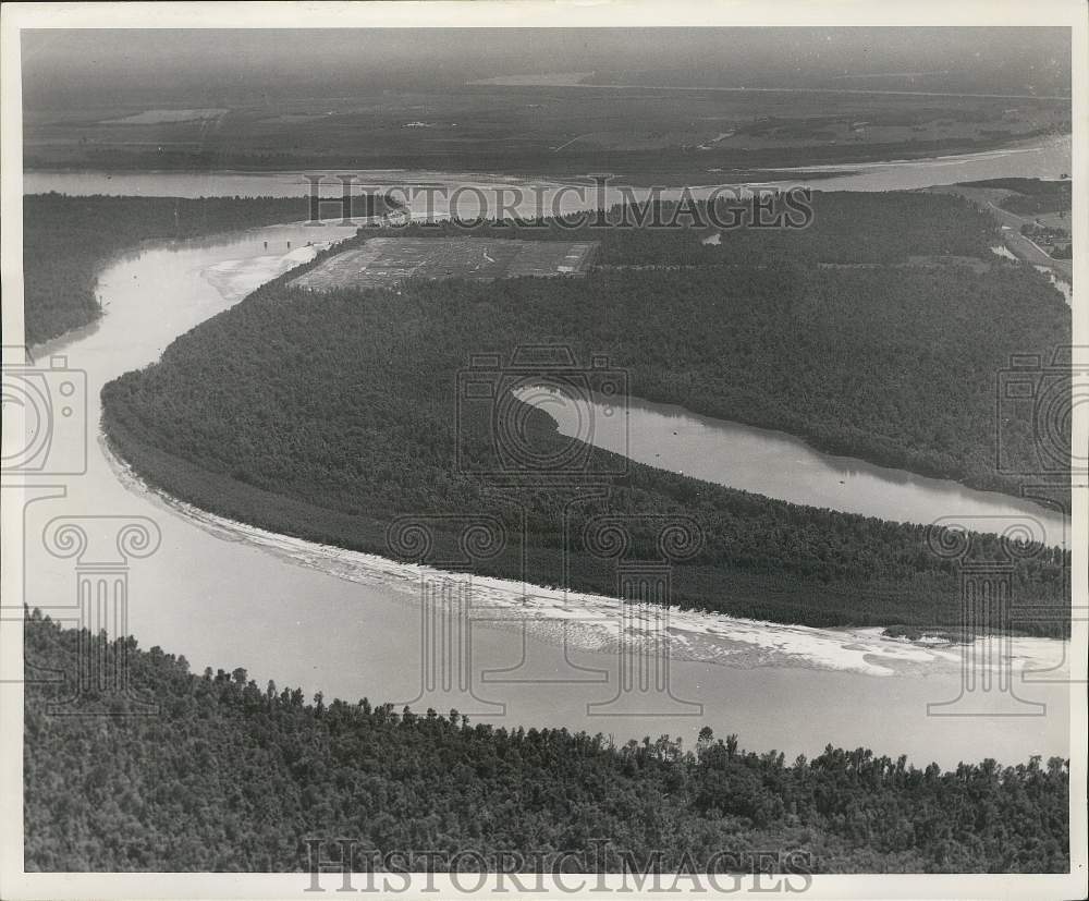 1962 Press Photo Excavation and levee fill, Old River Navigation Lock