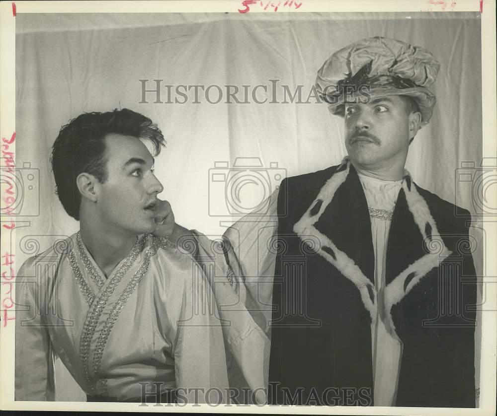 1990 Press Photo Ryan Blanchard and Chuck Davis, actors in &quot;The Golden Touch&quot;- Historic Images