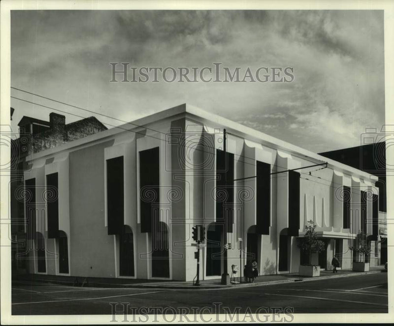 Load image into Gallery viewer, 1964 Press Photo New Orleans-After $600,000 renovation of building - nob82056
