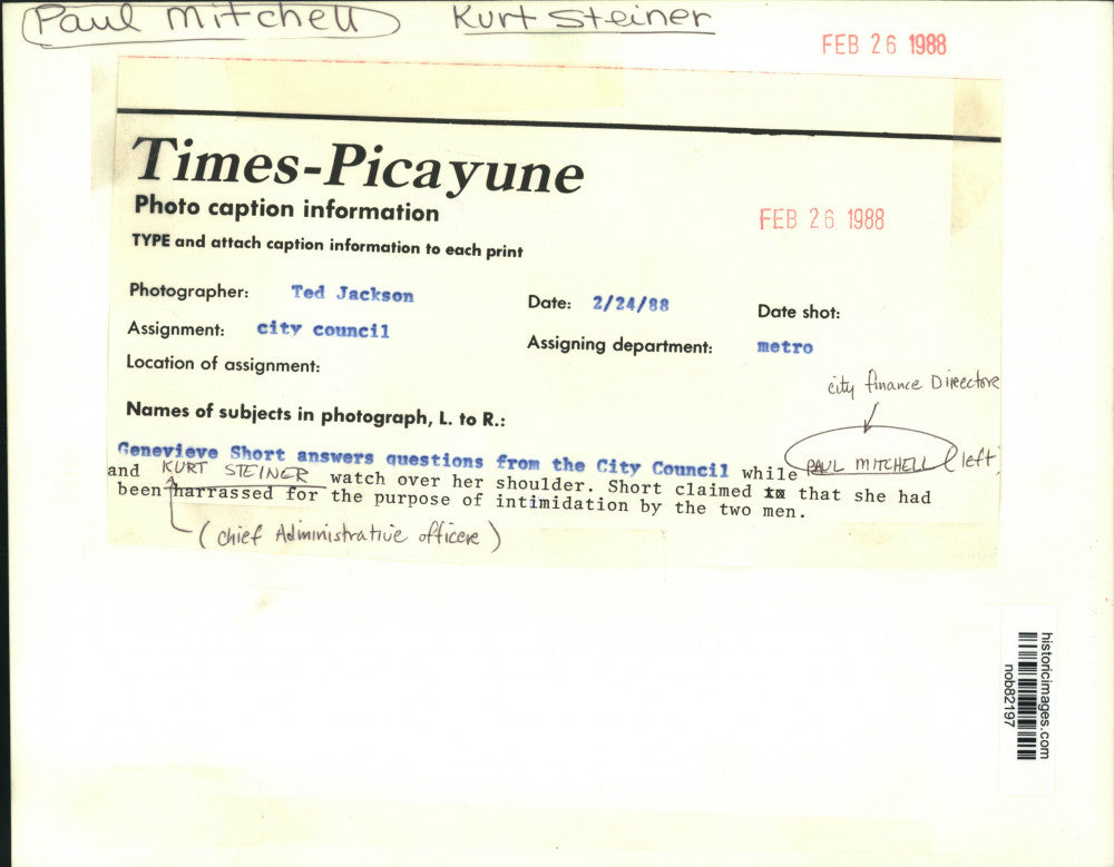 1988 Press Photo Paul Mitchell and Kurt Steiner at City Council meeting