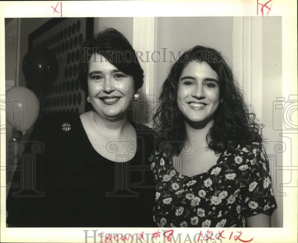 1994 Press Photo APO-AOP Party- Susie Babst Lange and Jennifer Lange- Historic Images