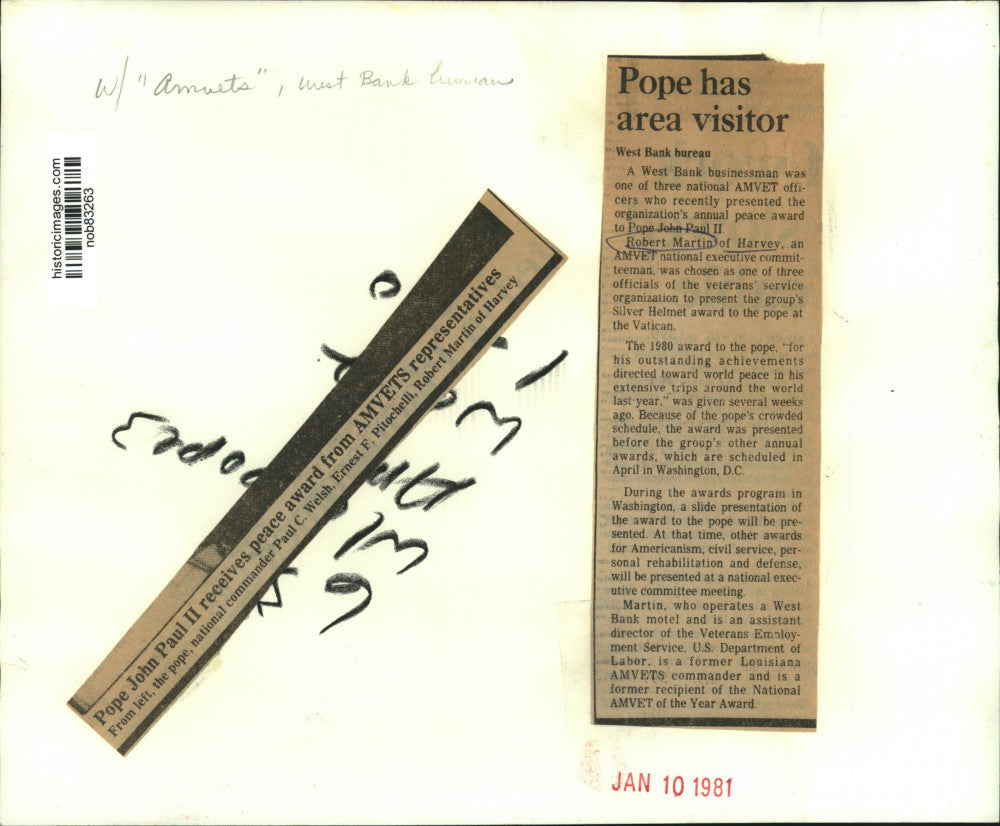 1981 Press Photo Pope John Paul II receives peace award from AMVETS - nob83263