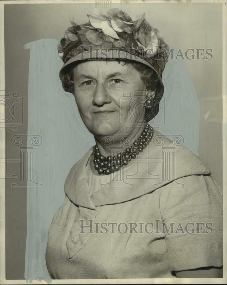 1961 Press Photo Mrs. Lawrence Martin, president of Park Place Garden Club
