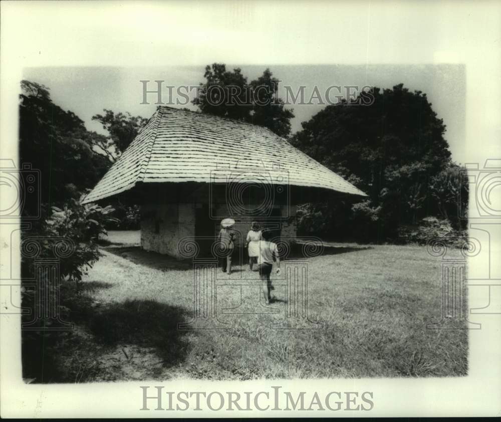 1976 Press Photo Africa House, Melrose - nob84074