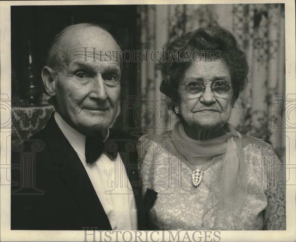 1969 Press Photo Mr. and Mrs. Louis L. Millet celebrate 67th wedding anniversary