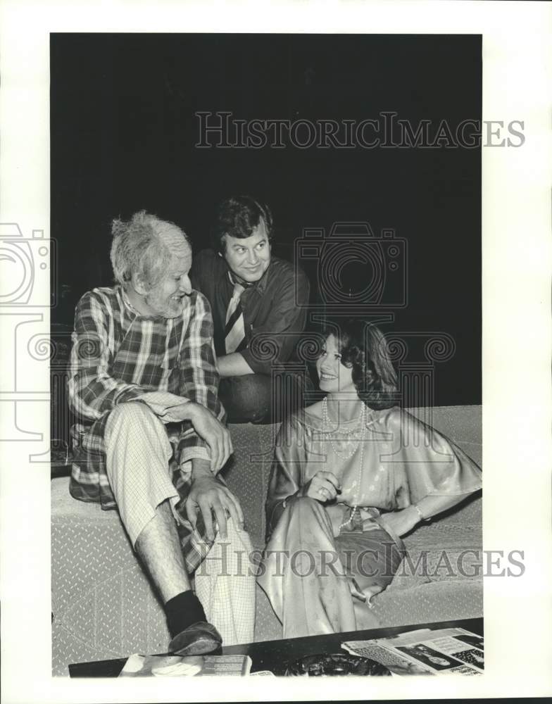 1975 Press Photo Actor Paul Bernard, &quot;Hotel Baltimore&quot; at Energy Theater - Historic Images