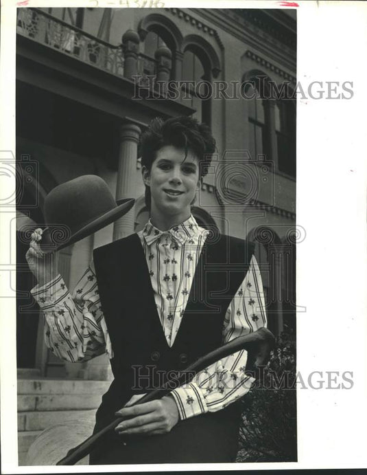 1986 Press Photo "Colleen of the Year" Kelly McClanahan at Algiers Courthouse- Historic Images