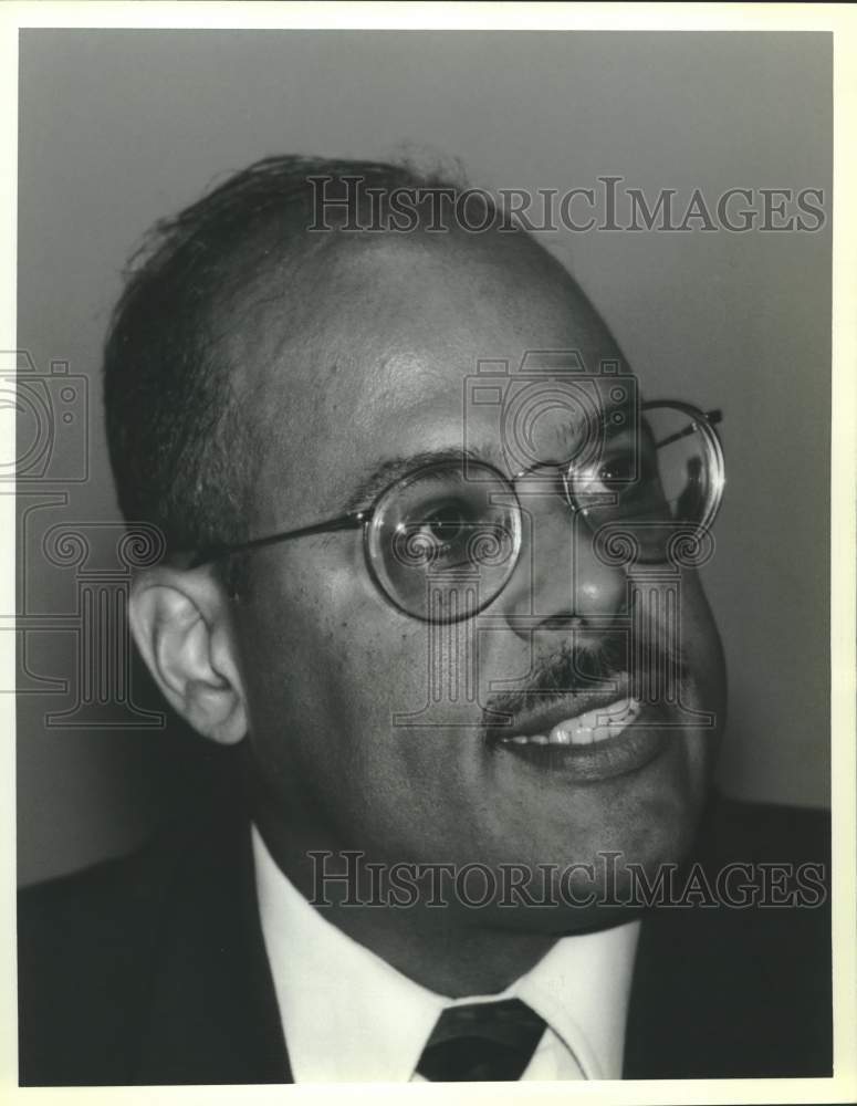 1988 Press Photo Albert McDonald - nob86706