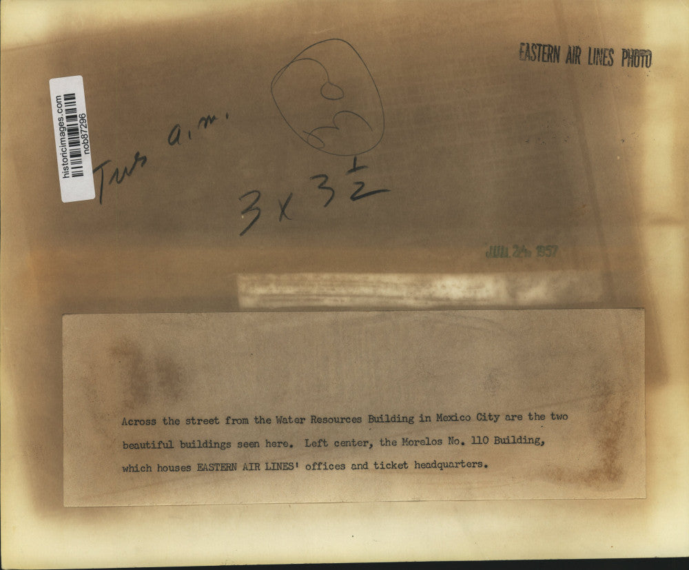 1957 Press Photo Across the street from the Water Resources Bldg. in Mexico City