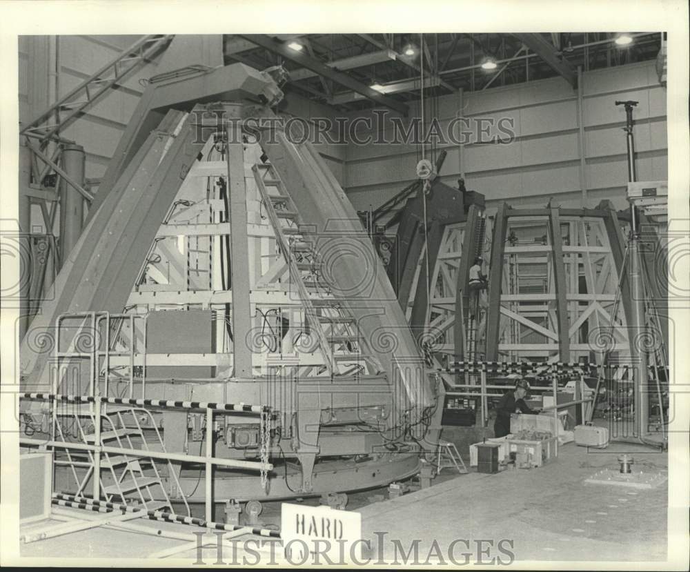 1976 Press Photo Inside Michoud Assembly Facility- Historic Images