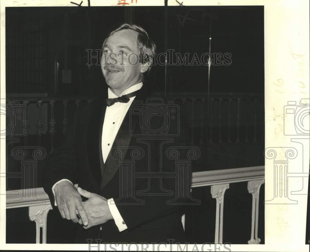 1988 Press Photo Doctor Jan McClanahan attends Humana Hospital Gala Banquet- Historic Images