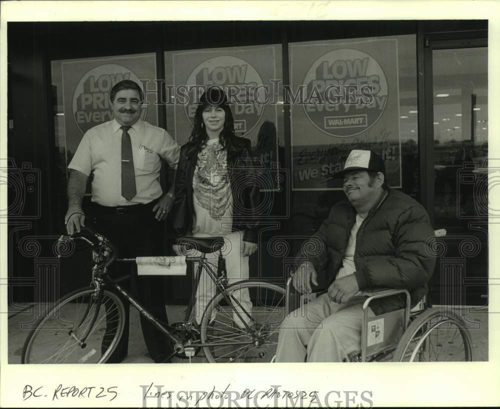 1987 Press Photo Muscular Dystrophy Association Fund Raiser at Walmart- Historic Images