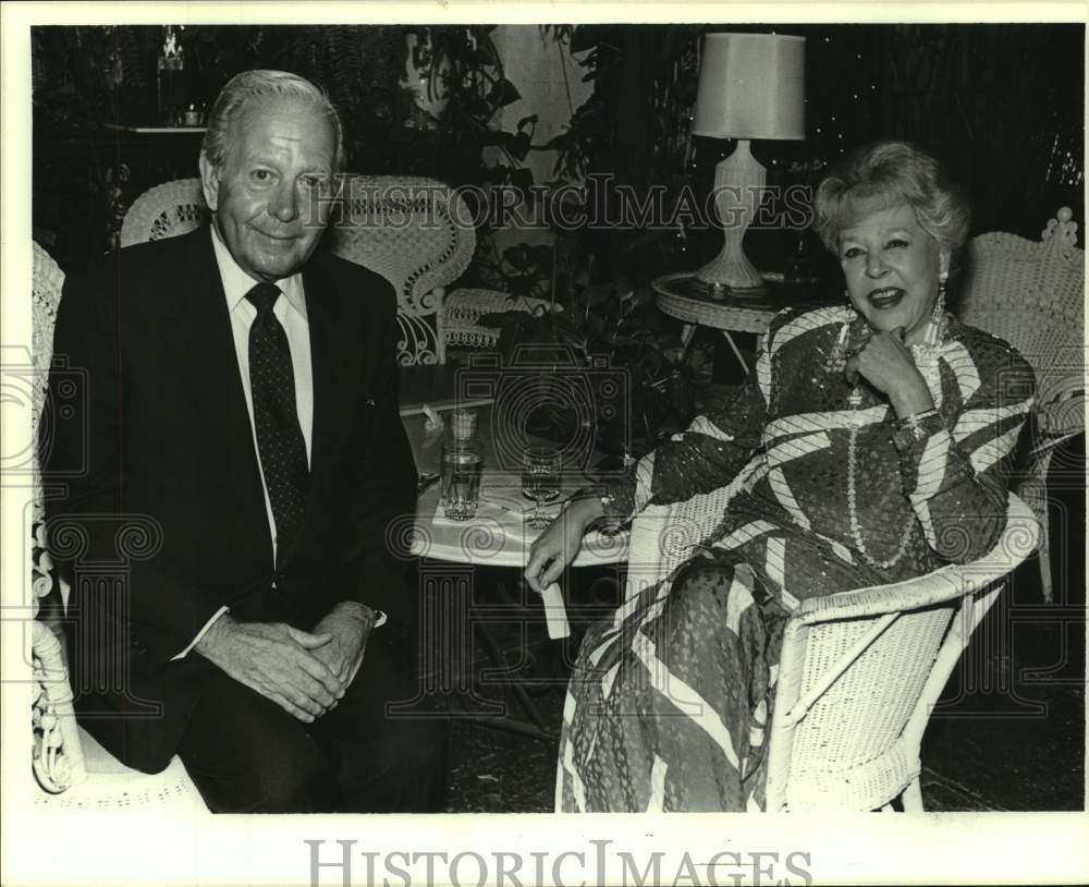 1988 Press Photo David Rce and Gay Noe McLendon, volunteer activist- Historic Images