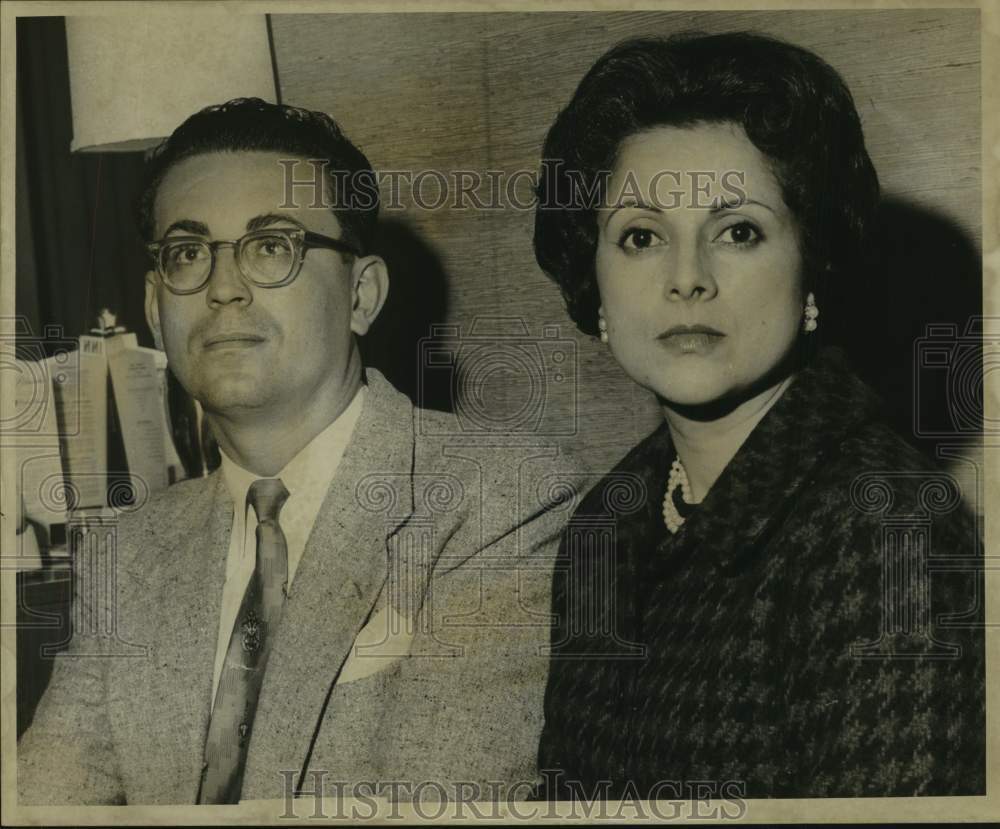 1961 Press Photo Mr. And Mrs. Menendez, Of El Salvador - nob88928