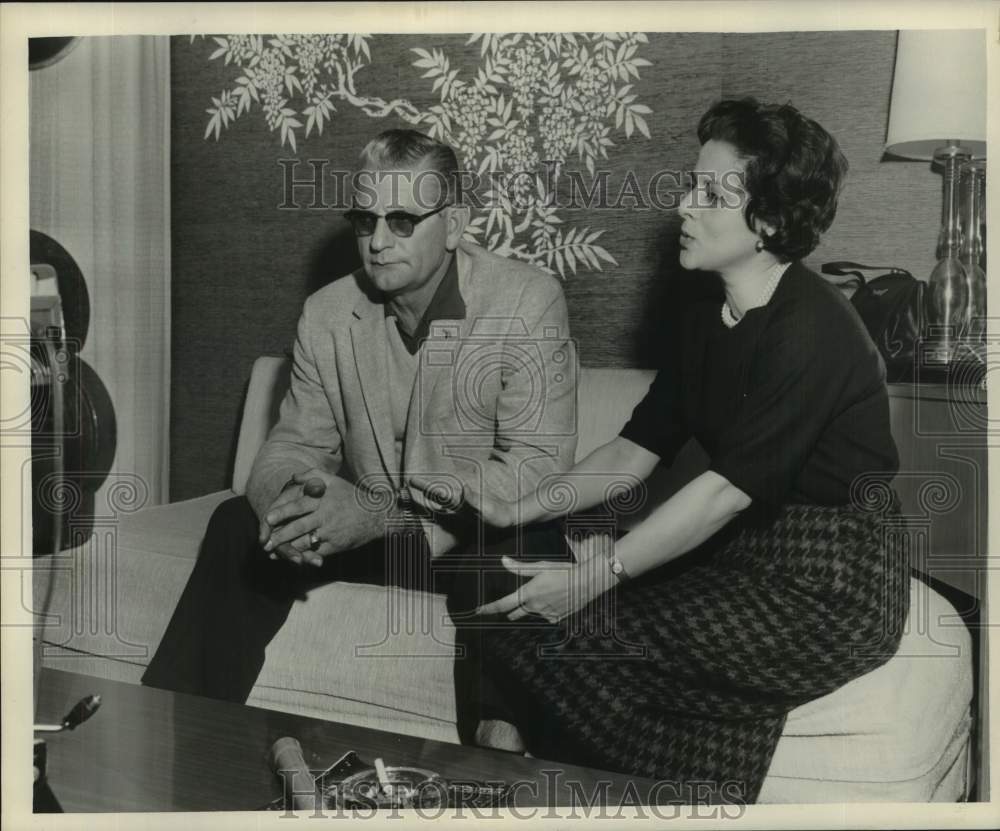 1961 Press Photo SeÃƒÆ’Ã‚Â±ora Martha Lopez Menendez And Unidentified Man - nob88929