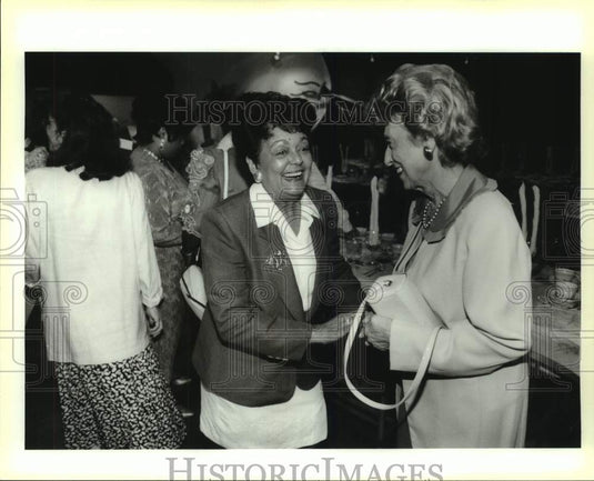 1995 Press Photo Sybil Morial & Lindy Boggs, Grace House Mother/Daughter Lunch- Historic Images