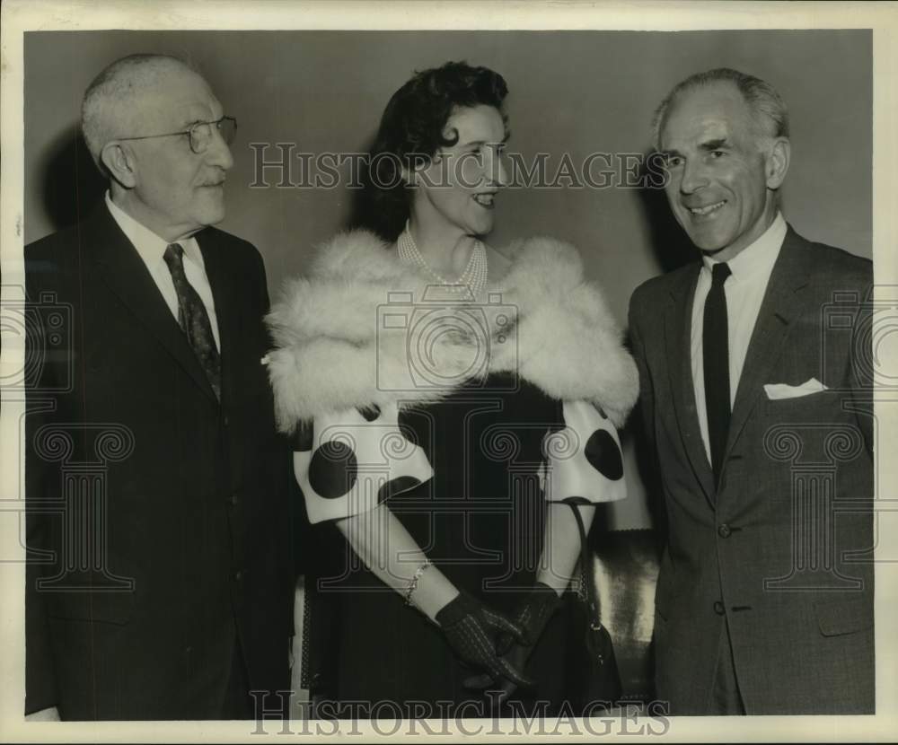 1960 Press Photo Arthur Feitel, Mrs. Pat Nicholson, Alastair Maitland- Historic Images