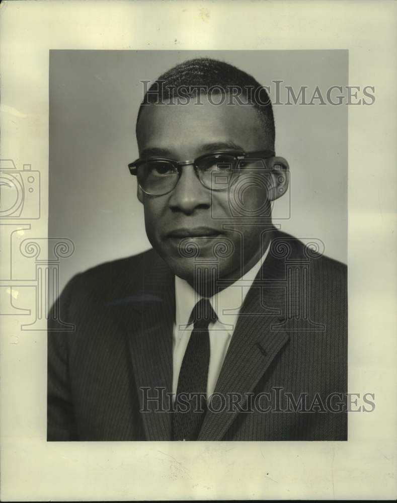 1966 Press Photo Samuel L. Myers, Advisor, Bureau Of Inter-American Affairs- Historic Images