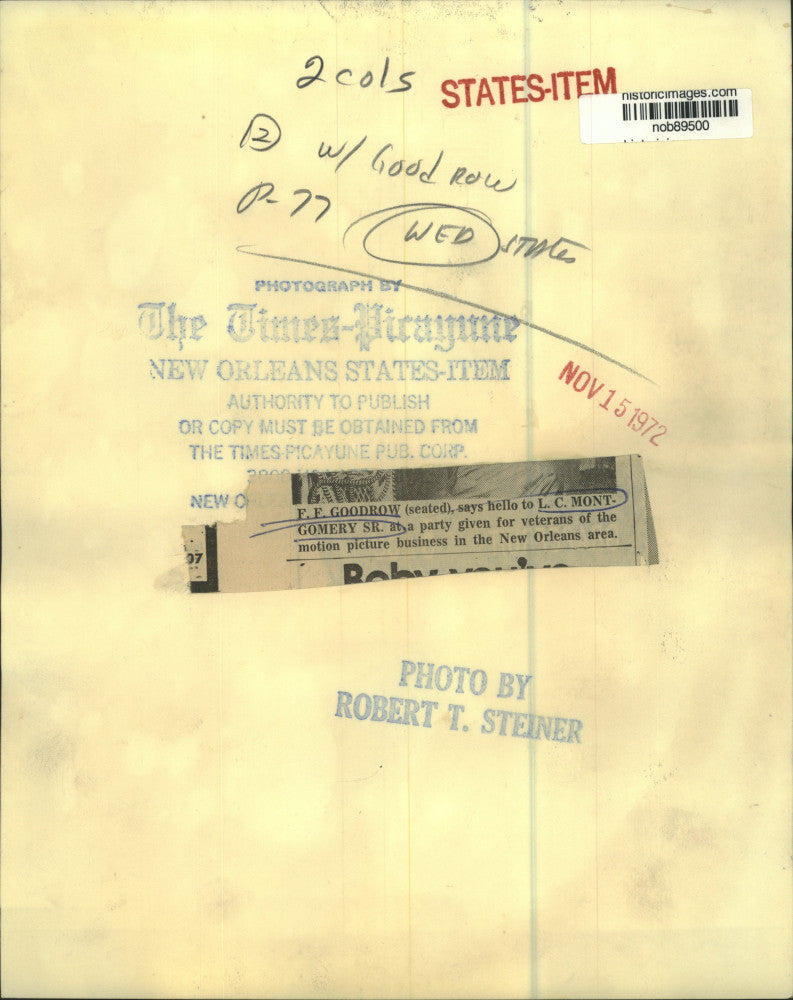 1972 Press Photo F.F. Goodroy says hello to L.C. Montgomery Sr. during a party