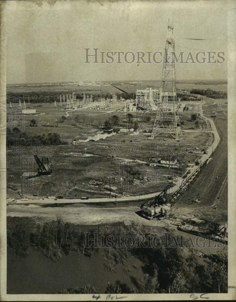 1973 Press Photo View of homes at Montz, on the edge of Bonnet Carre Spillway