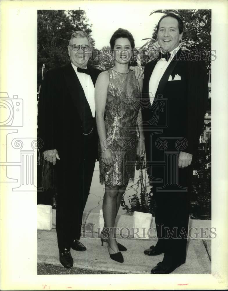 1993 Press Photo Zoo To Do - George Montgomery, Anne and Bill Grace- Historic Images