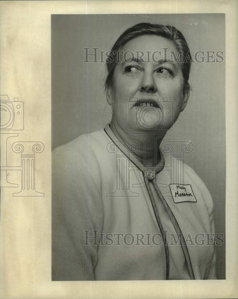 Load image into Gallery viewer, 1966 Press Photo Mrs. Ben Morrison, new President of Delphians at Fontainebleau
