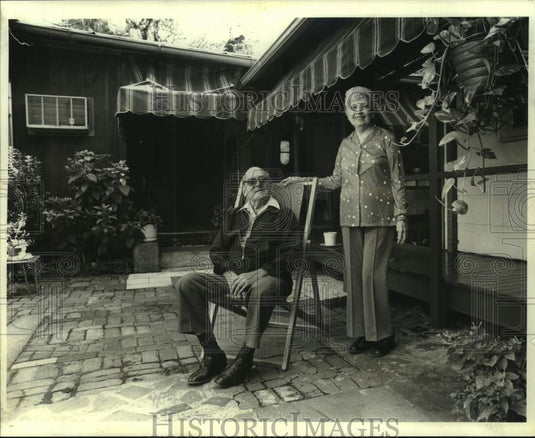 1982 Press Photo Dominic "Tootsie" Musacchia with his sister Josie King- Historic Images