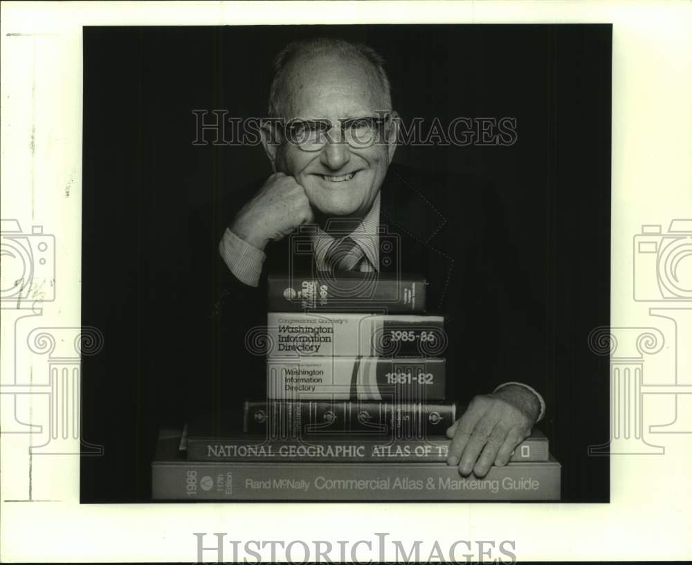 Press Photo Warren Nardell- Historic Images