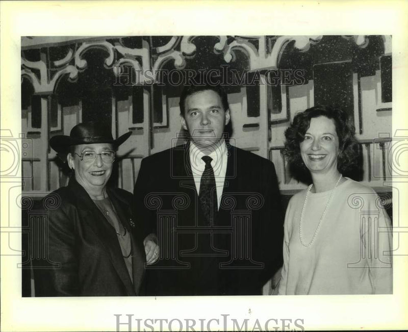Load image into Gallery viewer, 1993 Press Photo Guests at the Jo Ellen Smith Lunch - nob90436
