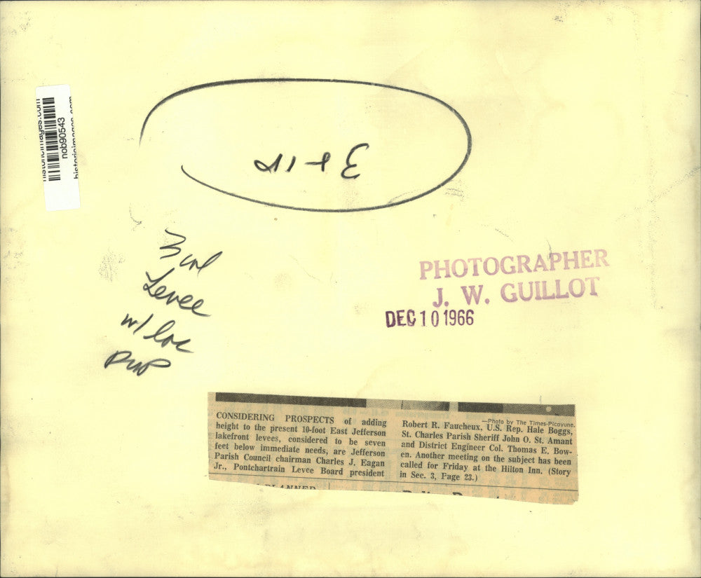 1966 Press Photo Officials Discuss Adding Height To East Jefferson Levees