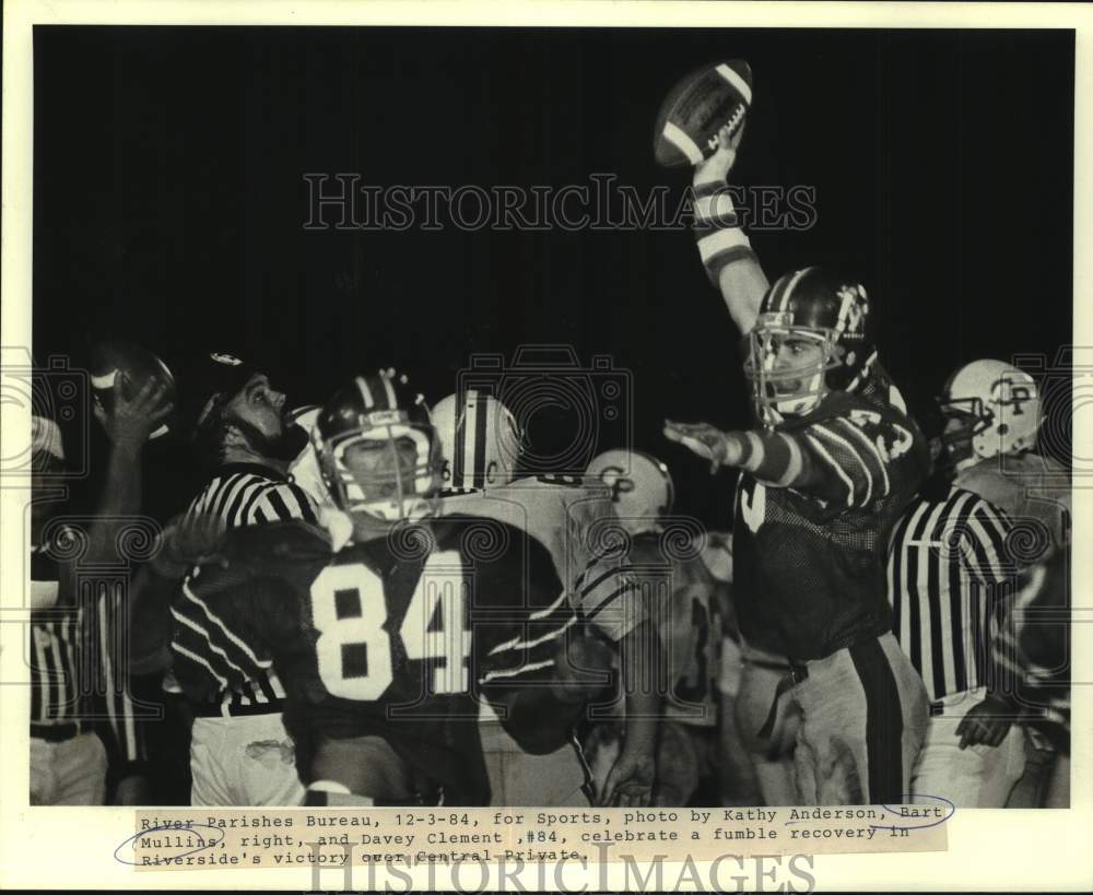 1984 Press Photo Bart Mullins &amp; Davey Clement celebrate Riverside&#39;&#39;s victory- Historic Images