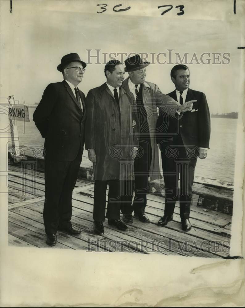 1967 Press Photo Dr. Jose Mora (second from left), Consul General Of Costa Rica- Historic Images