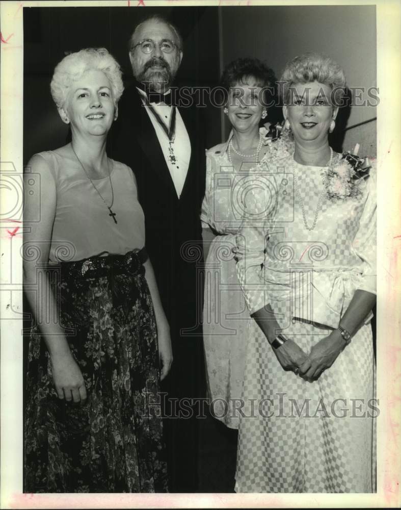 1993 Press Photo Attendees At Sons Of The American Revolution Event- Historic Images