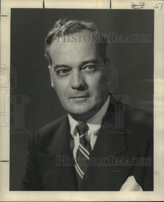 1951 Press Photo Gar Moore will speak on Odd Occupations to Chamber of Commerce- Historic Images